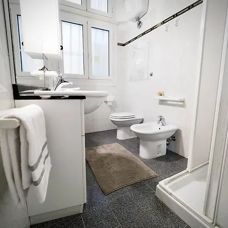 Apartamento Dimora Sarzano Acquario - Genovabnb It *