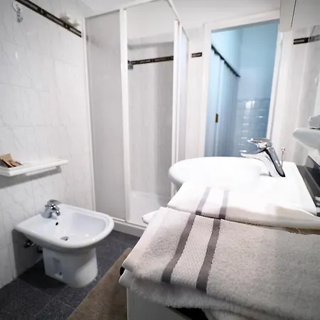 Apartamento Dimora Sarzano Acquario - Genovabnb It *