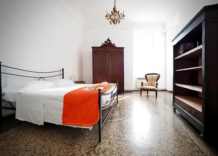 Apartament Dimora Sarzano Acquario - Genovabnb It